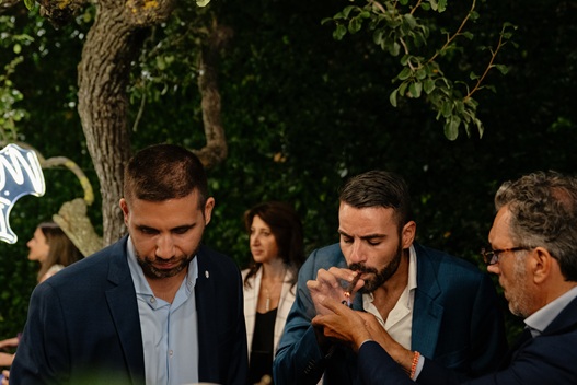 sigari matrimonio momento rilassante